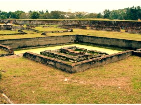 Bale Kambang Rara Denok